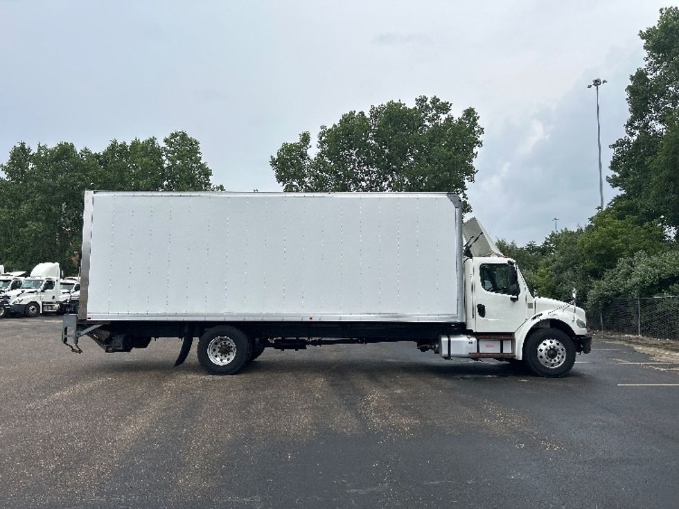 Medium Duty Box Truck-Light and Medium Duty Trucks-Freightliner-2020-M2-Akron-OH-213,089\n\t\tmiles-$ 50,250 - Image 15