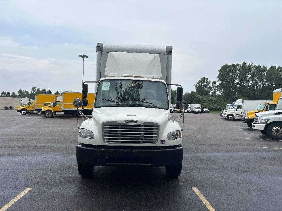 Medium Duty Box Truck-Light and Medium Duty Trucks-Freightliner-2020-M2-Akron-OH-213,089\n\t\tmiles-$ 50,250 - Image 2