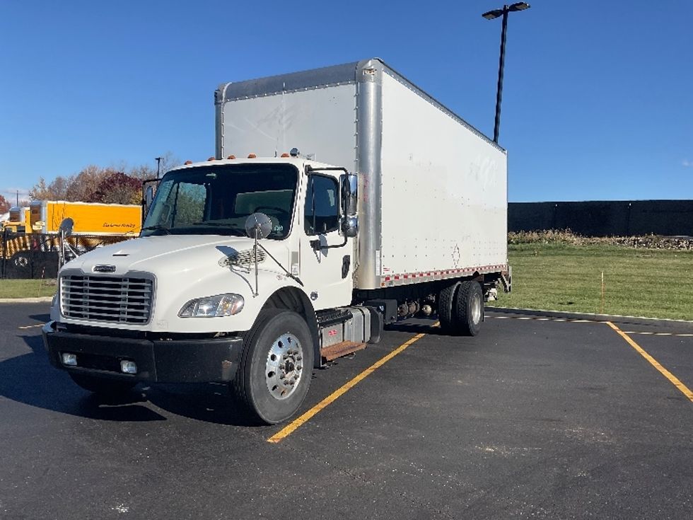 Medium Duty Box Truck-Light and Medium Duty Trucks-Freightliner-2020-M2-Akron-OH-213,562\n\t\tmiles-$ 48,000 - Image 3