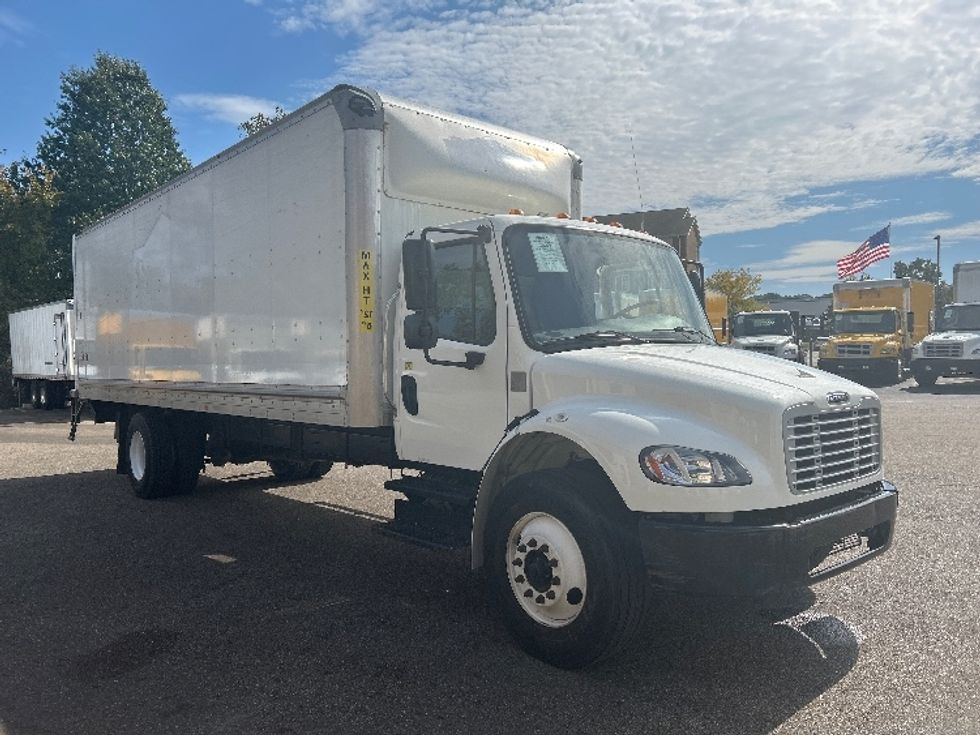 Medium Duty Box Truck-Light and Medium Duty Trucks-Freightliner-2020-M2-Akron-OH-217,663\n\t\tmiles-$ 44,250 - Image 1