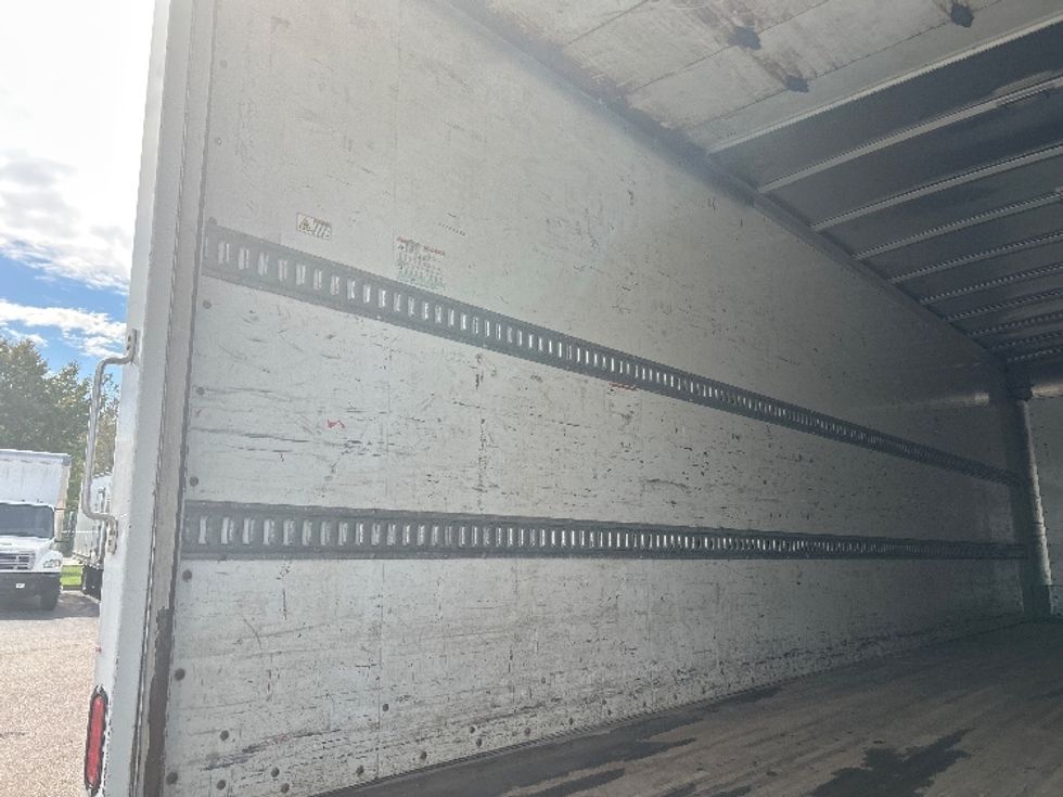 Medium Duty Box Truck-Light and Medium Duty Trucks-Freightliner-2020-M2-Akron-OH-217,663\n\t\tmiles-$ 44,250 - Image 11