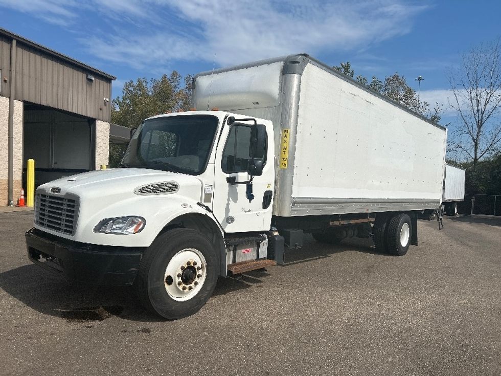 Medium Duty Box Truck-Light and Medium Duty Trucks-Freightliner-2020-M2-Akron-OH-217,663\n\t\tmiles-$ 44,250 - Image 3