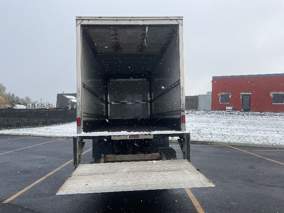 Medium Duty Box Truck-Light and Medium Duty Trucks-Freightliner-2020-M2-Akron-OH-219,140\n\t\tmiles-$ 45,750 - Image 9