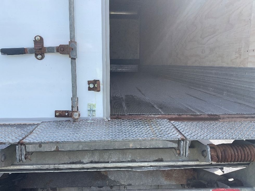 Medium Duty Box Truck-Light and Medium Duty Trucks-Freightliner-2020-M2-Akron-OH-220,925\n\t\tmiles-$ 56,000 - Image 10