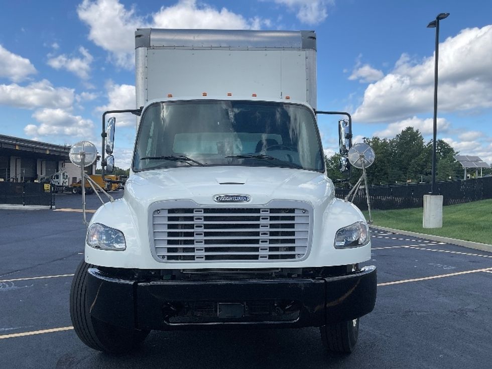 Medium Duty Box Truck-Light and Medium Duty Trucks-Freightliner-2020-M2-Akron-OH-220,925\n\t\tmiles-$ 56,000 - Image 2