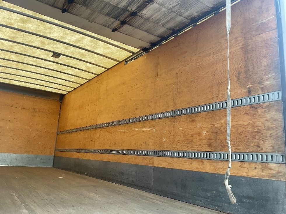 Medium Duty Box Truck-Light and Medium Duty Trucks-Freightliner-2020-M2-Akron-OH-223,996\n\t\tmiles-$ 42,250 - Image 11