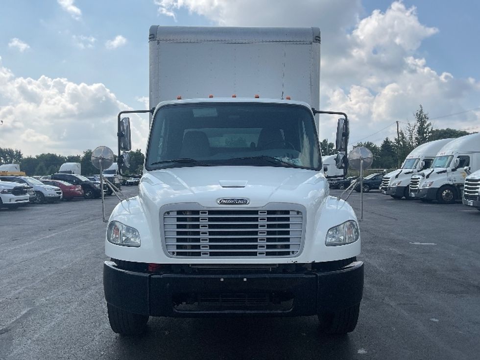 Medium Duty Box Truck-Light and Medium Duty Trucks-Freightliner-2020-M2-Akron-OH-223,996\n\t\tmiles-$ 42,250 - Image 2