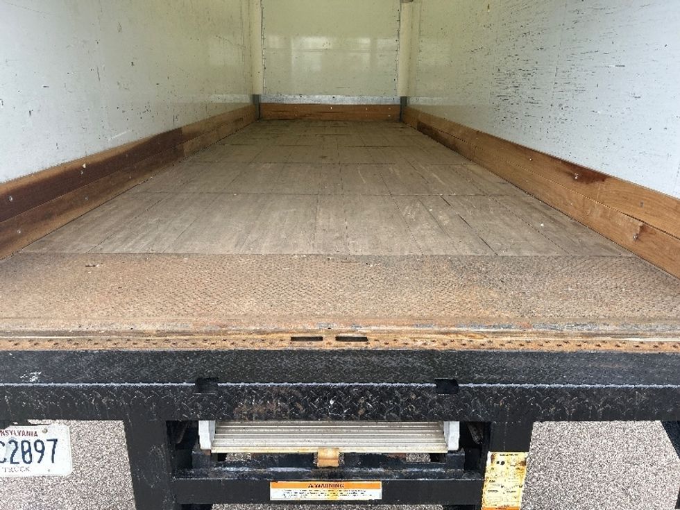 Medium Duty Box Truck-Light and Medium Duty Trucks-Freightliner-2020-M2-Akron-OH-227,338\n\t\tmiles-$ 41,750 - Image 9