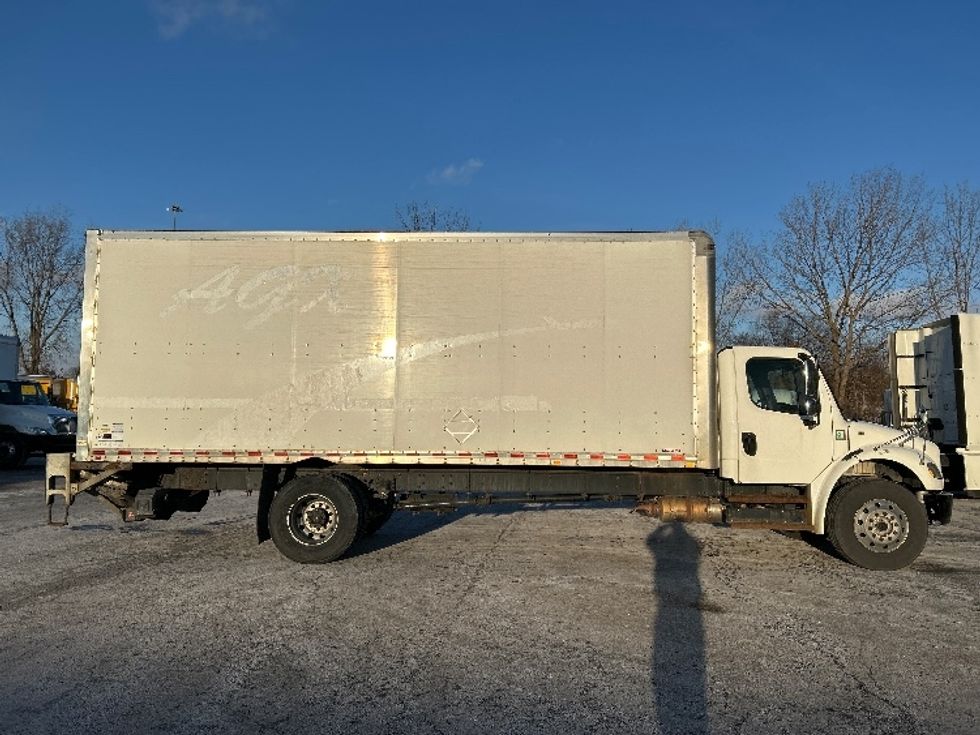 Medium Duty Box Truck-Light and Medium Duty Trucks-Freightliner-2020-M2-Akron-OH-234,856\n\t\tmiles-$ 44,250 - Image 15
