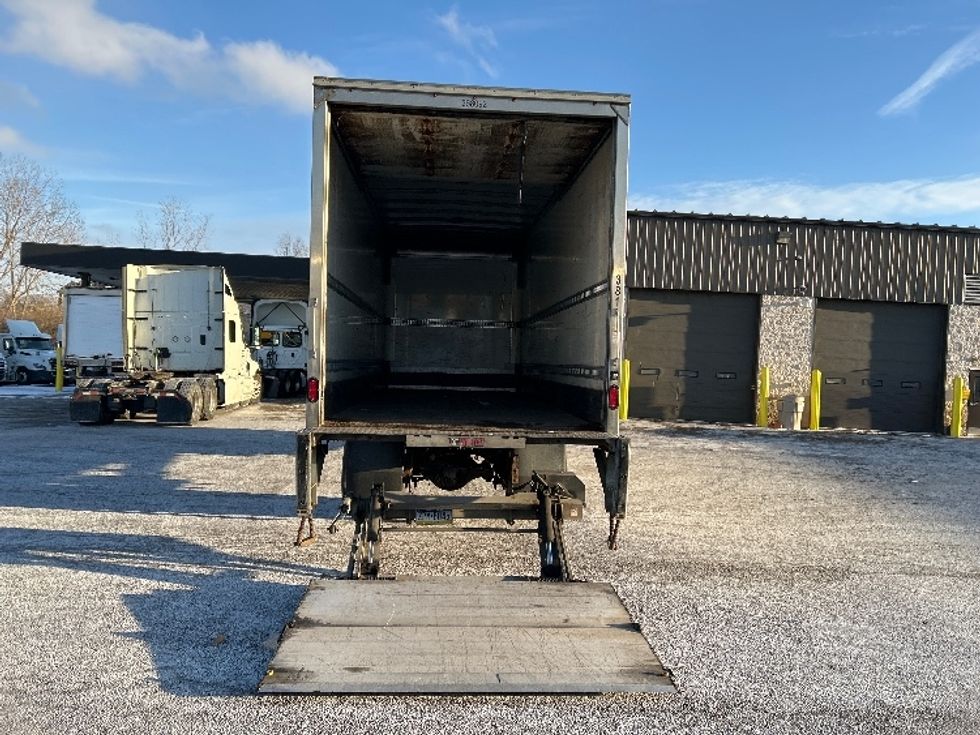 Medium Duty Box Truck-Light and Medium Duty Trucks-Freightliner-2020-M2-Akron-OH-234,856\n\t\tmiles-$ 44,250 - Image 9