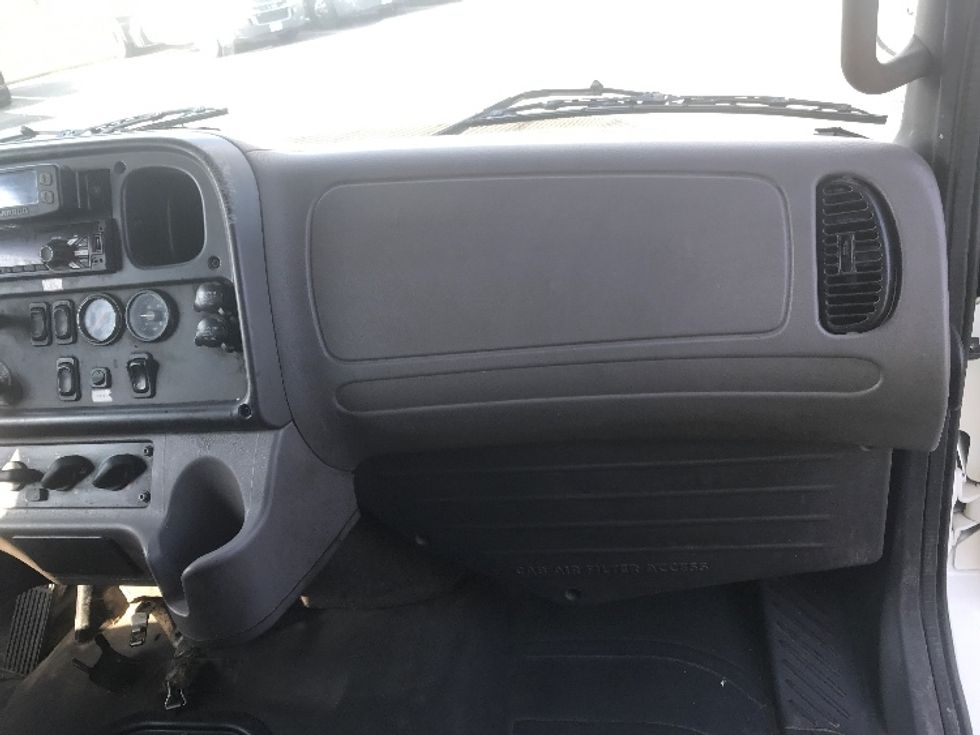 Medium Duty Box Truck-Light and Medium Duty Trucks-Freightliner-2020-M2-Akron-OH-267,695\n\t\tmiles-$ 44,000 - Image 21