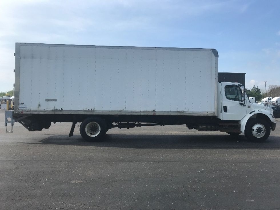 Medium Duty Box Truck-Light and Medium Duty Trucks-Freightliner-2020-M2-Akron-OH-271,771\n\t\tmiles-$ 40,250 - Image 15