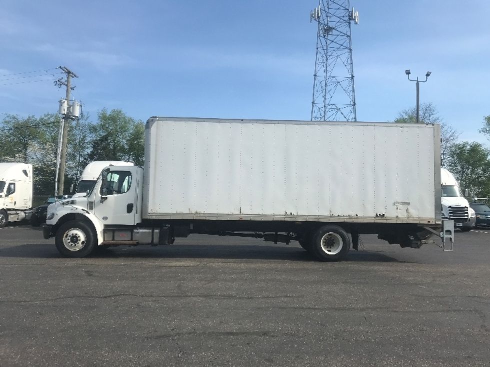 Medium Duty Box Truck-Light and Medium Duty Trucks-Freightliner-2020-M2-Akron-OH-271,771\n\t\tmiles-$ 40,250 - Image 4