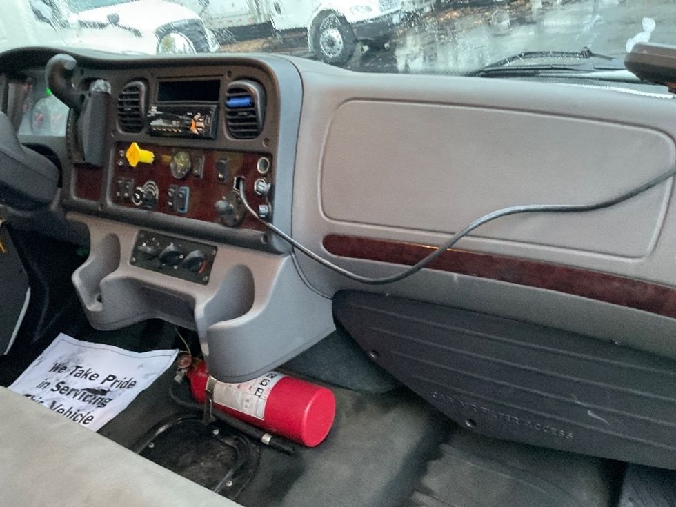 Medium Duty Box Truck-Light and Medium Duty Trucks-Freightliner-2020-M2-Albany-NY-224,425\n\t\tmiles-$ 43,000 - Image 22