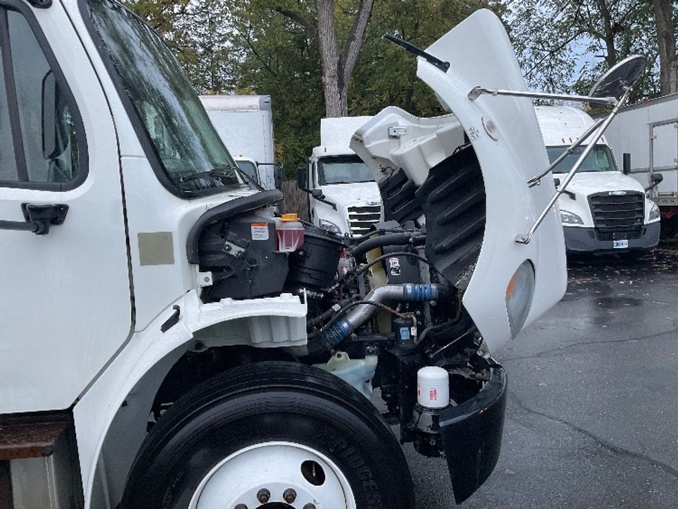 Medium Duty Box Truck-Light and Medium Duty Trucks-Freightliner-2020-M2-Albany-NY-224,425\n\t\tmiles-$ 43,000 - Image 23