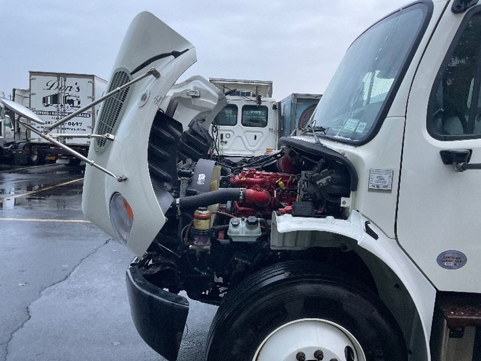 Medium Duty Box Truck-Light and Medium Duty Trucks-Freightliner-2020-M2-Albany-NY-224,425\n\t\tmiles-$ 43,000 - Image 24