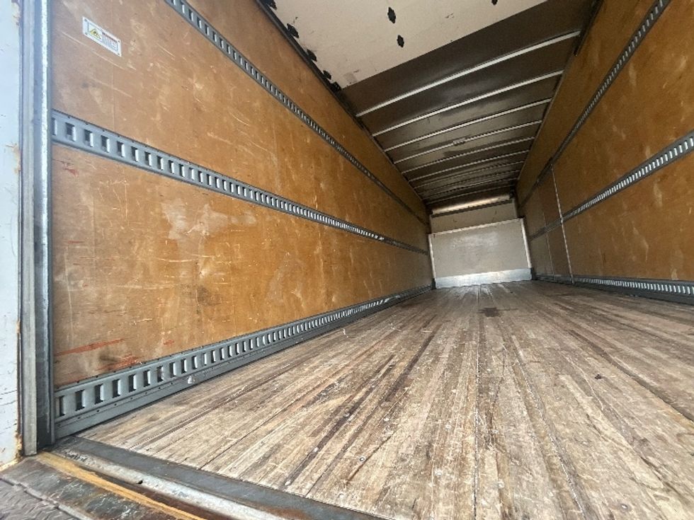 Medium Duty Box Truck-Light and Medium Duty Trucks-Freightliner-2020-M2-Alexandria-VA-111,749\n\t\tmiles-$ 61,500 - Image 11