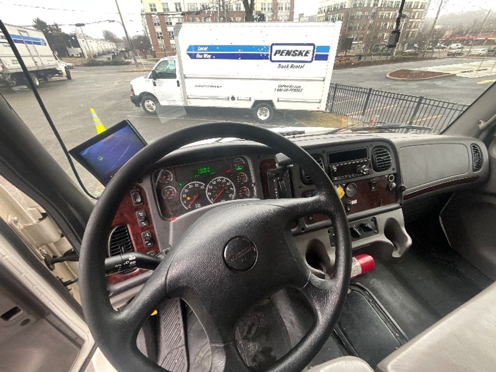 Medium Duty Box Truck-Light and Medium Duty Trucks-Freightliner-2020-M2-Alexandria-VA-111,749\n\t\tmiles-$ 61,500 - Image 18