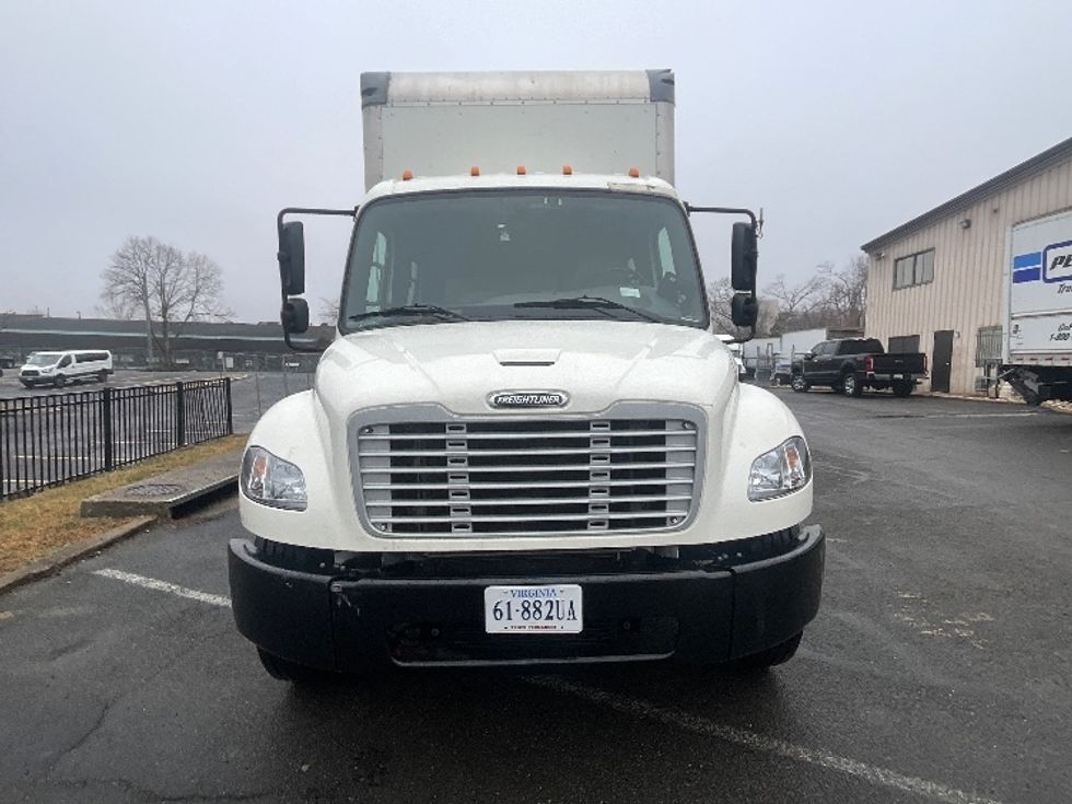 Medium Duty Box Truck-Light and Medium Duty Trucks-Freightliner-2020-M2-Alexandria-VA-111,749\n\t\tmiles-$ 61,500 - Image 2