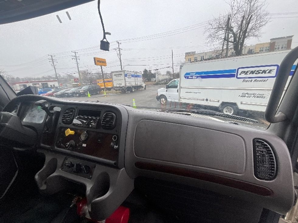 Medium Duty Box Truck-Light and Medium Duty Trucks-Freightliner-2020-M2-Alexandria-VA-111,749\n\t\tmiles-$ 61,500 - Image 21