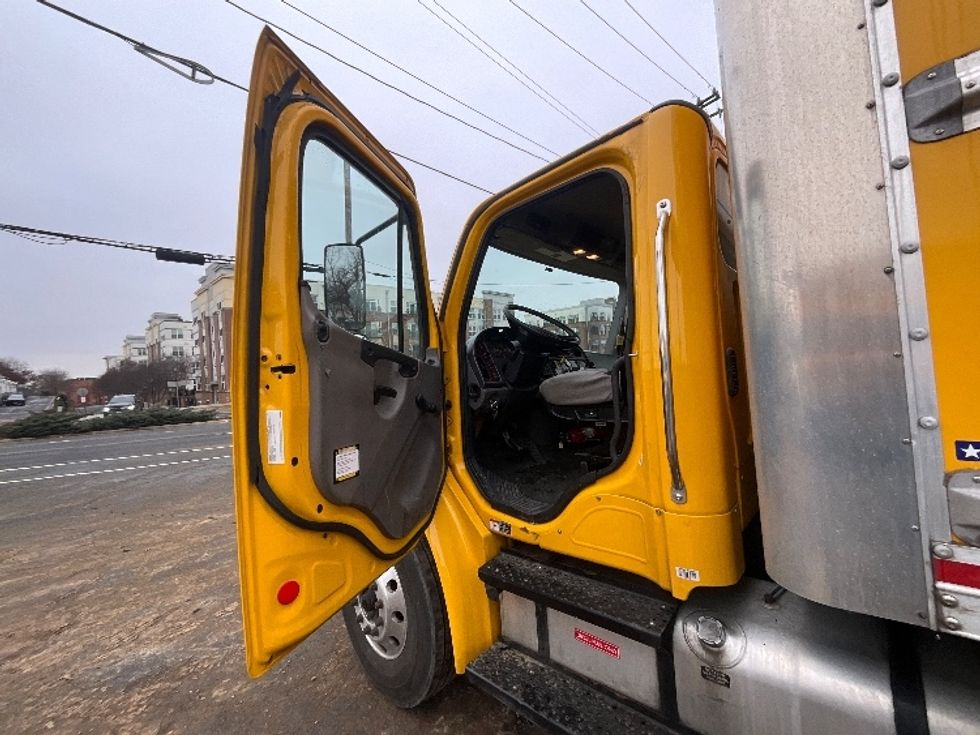 Medium Duty Box Truck-Light and Medium Duty Trucks-Freightliner-2020-M2-Alexandria-VA-189,057\n\t\tmiles-$ 41,000 - Image 16
