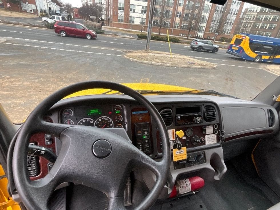 Medium Duty Box Truck-Light and Medium Duty Trucks-Freightliner-2020-M2-Alexandria-VA-189,057\n\t\tmiles-$ 41,000 - Image 18