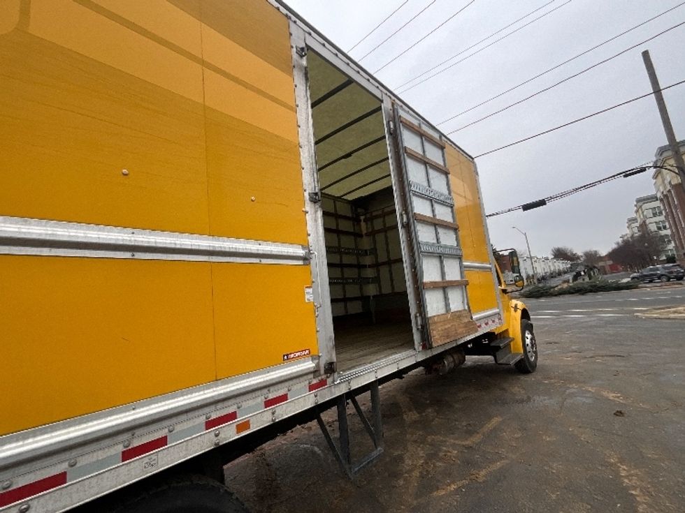 Medium Duty Box Truck-Light and Medium Duty Trucks-Freightliner-2020-M2-Alexandria-VA-189,057\n\t\tmiles-$ 41,000 - Image 26