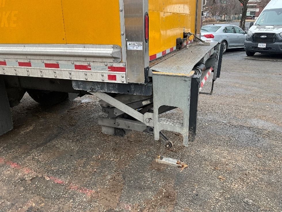 Medium Duty Box Truck-Light and Medium Duty Trucks-Freightliner-2020-M2-Alexandria-VA-189,057\n\t\tmiles-$ 41,000 - Image 29