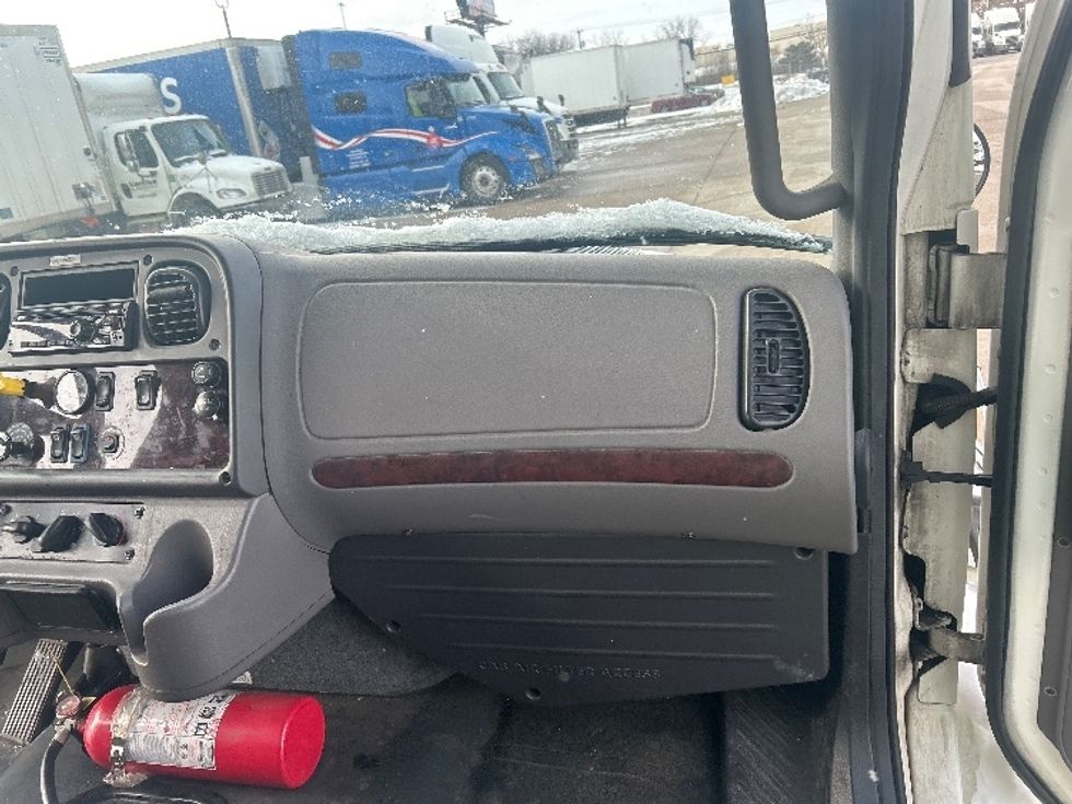 Medium Duty Box Truck-Light and Medium Duty Trucks-Freightliner-2020-M2-Allen Park-MI-107,193\n\t\tmiles-$ 57,500 - Image 21