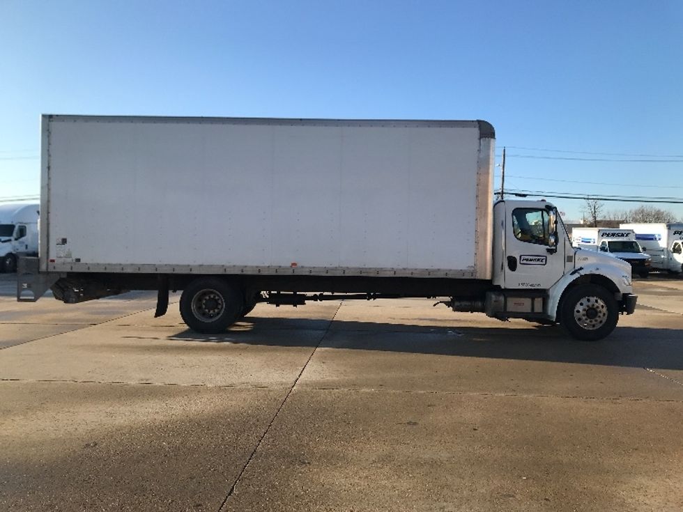 Medium Duty Box Truck-Light and Medium Duty Trucks-Freightliner-2020-M2-Allen Park-MI-111,862\n\t\tmiles-$ 63,000 - Image 15