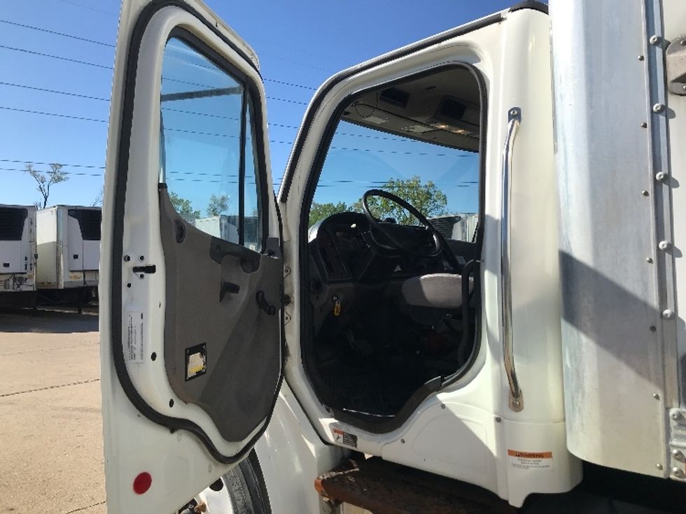 Medium Duty Box Truck-Light and Medium Duty Trucks-Freightliner-2020-M2-Allen Park-MI-122,909\n\t\tmiles-$ 63,500 - Image 16