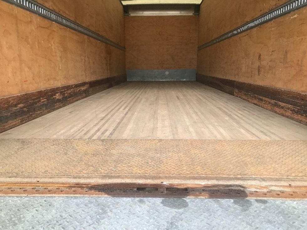 Medium Duty Box Truck-Light and Medium Duty Trucks-Freightliner-2020-M2-Allen Park-MI-132,622\n\t\tmiles-$ 57,750 - Image 10