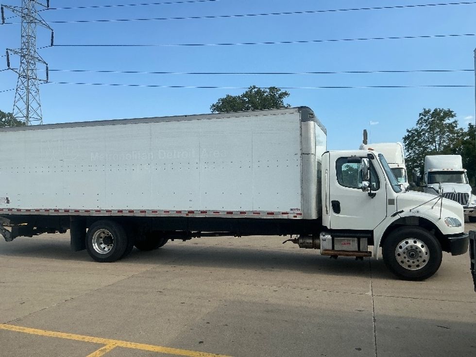 Medium Duty Box Truck-Light and Medium Duty Trucks-Freightliner-2020-M2-Allen Park-MI-170,332\n\t\tmiles-$ 51,250 - Image 15