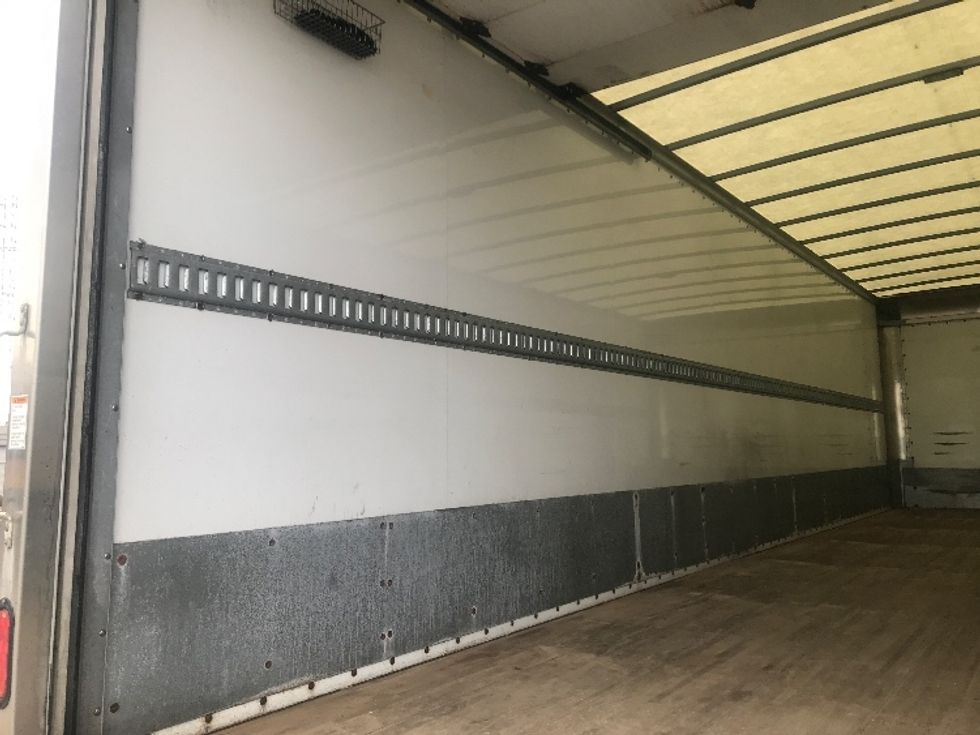 Medium Duty Box Truck-Light and Medium Duty Trucks-Freightliner-2020-M2-Allen Park-MI-229,236\n\t\tmiles-$ 39,250 - Image 11