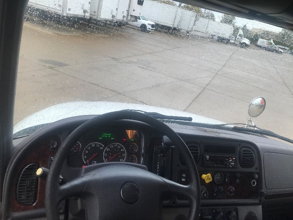 Medium Duty Box Truck-Light and Medium Duty Trucks-Freightliner-2020-M2-Allen Park-MI-229,236\n\t\tmiles-$ 39,250 - Image 18