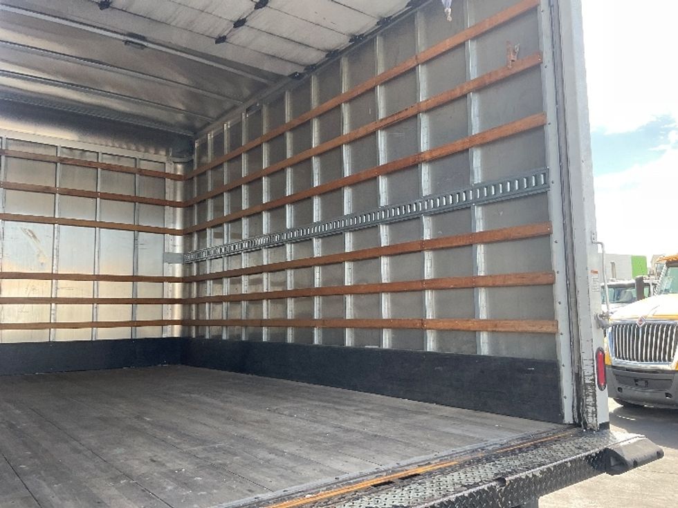 Medium Duty Box Truck-Light and Medium Duty Trucks-Freightliner-2020-M2-Anaheim-CA-159,128\n\t\tmiles-$ 41,000 - Image 12