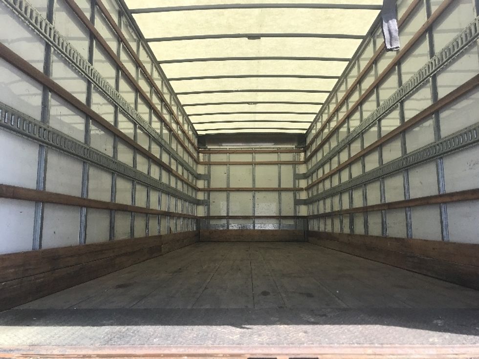 Medium Duty Box Truck-Light and Medium Duty Trucks-Freightliner-2020-M2-Ashland-VA-126,040\n\t\tmiles-$ 63,250 - Image 8