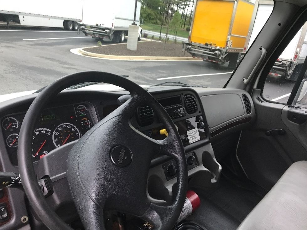 Medium Duty Box Truck-Light and Medium Duty Trucks-Freightliner-2020-M2-Atlanta-GA-181,346\n\t\tmiles-$ 51,750 - Image 16