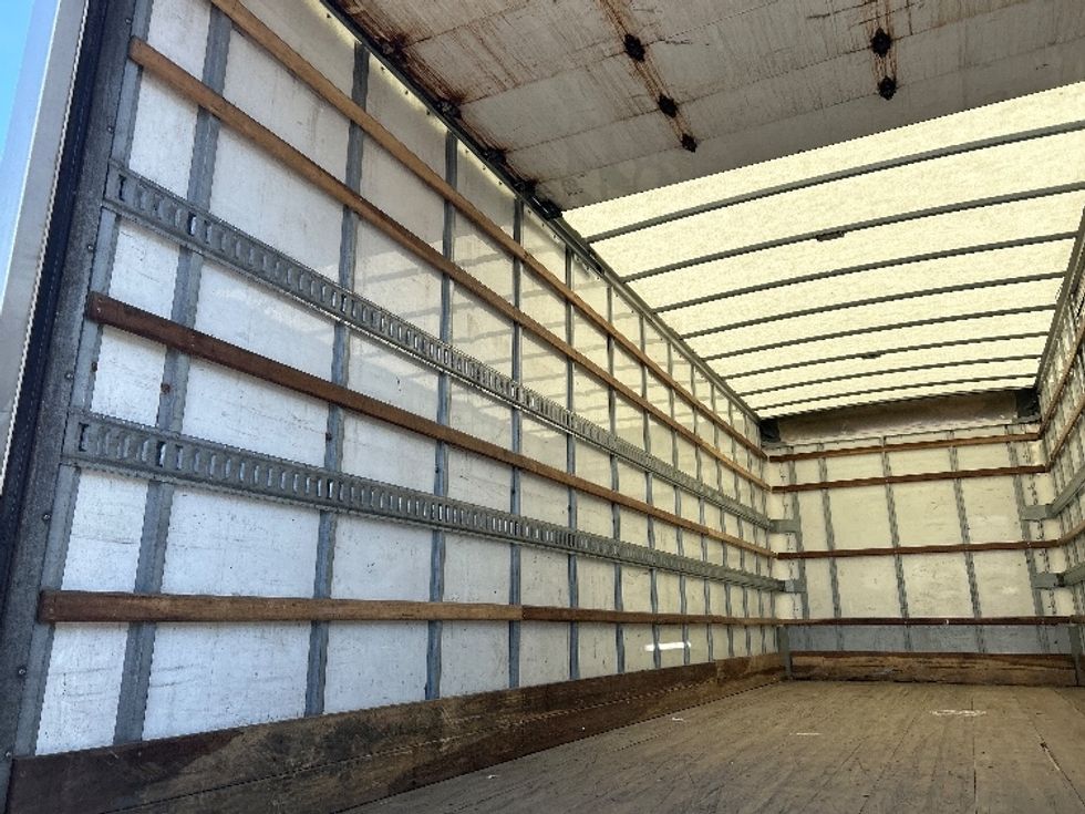 Medium Duty Box Truck-Light and Medium Duty Trucks-Freightliner-2020-M2-Auburn-MA-199,108\n\t\tmiles-$ 43,000 - Image 11