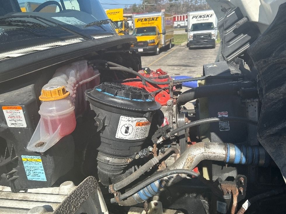 Medium Duty Box Truck-Light and Medium Duty Trucks-Freightliner-2020-M2-Auburn-MA-199,108\n\t\tmiles-$ 43,000 - Image 23