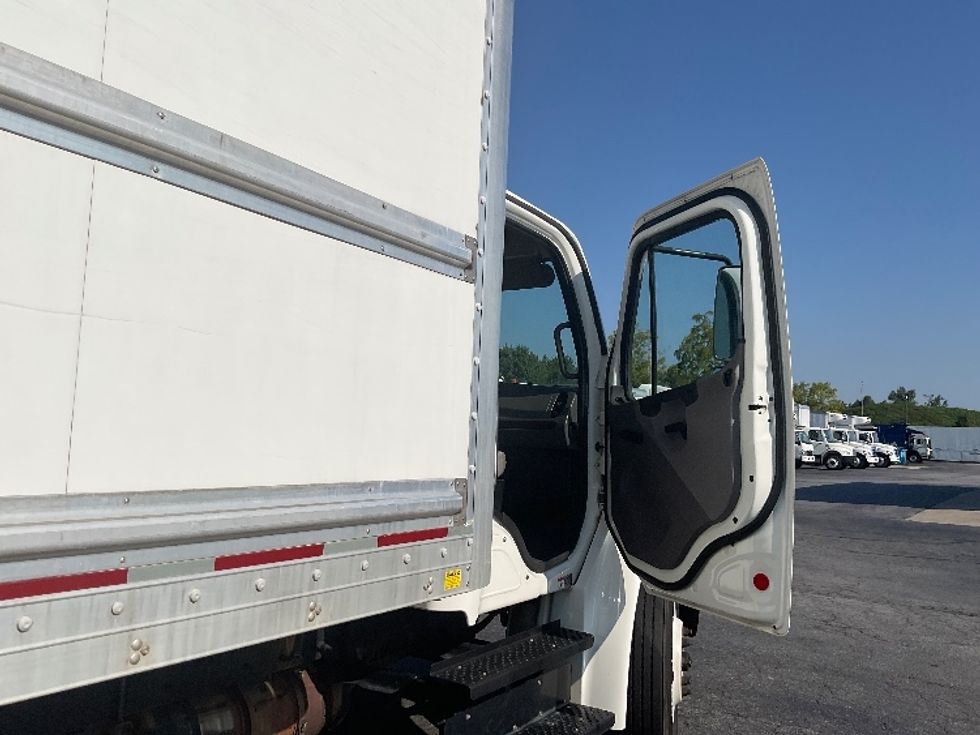 Medium Duty Box Truck-Light and Medium Duty Trucks-Freightliner-2020-M2-Augusta-GA-170,998\n\t\tmiles-$ 52,750 - Image 20