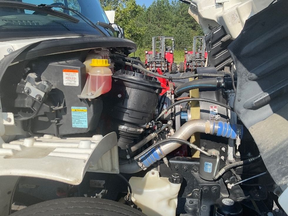 Medium Duty Box Truck-Light and Medium Duty Trucks-Freightliner-2020-M2-Augusta-GA-170,998\n\t\tmiles-$ 52,750 - Image 23