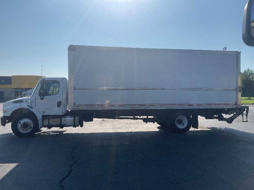 Medium Duty Box Truck-Light and Medium Duty Trucks-Freightliner-2020-M2-Augusta-GA-170,998\n\t\tmiles-$ 52,750 - Image 4