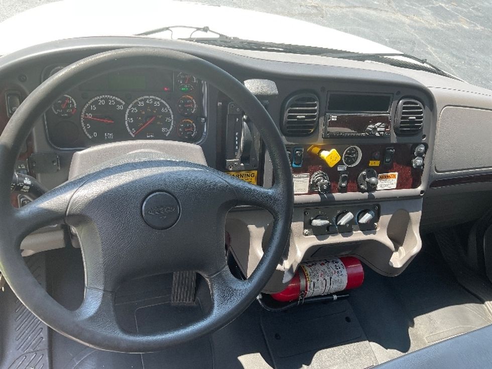 Medium Duty Box Truck-Light and Medium Duty Trucks-Freightliner-2020-M2-Augusta-GA-200,245\n\t\tmiles-$ 48,000 - Image 18