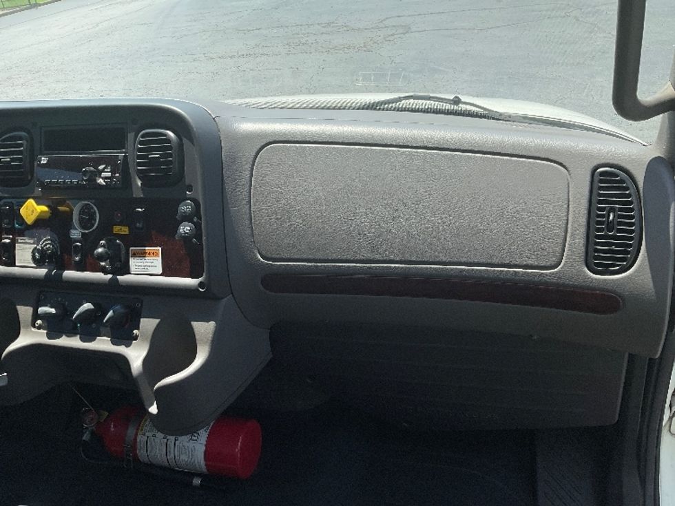Medium Duty Box Truck-Light and Medium Duty Trucks-Freightliner-2020-M2-Augusta-GA-200,245\n\t\tmiles-$ 48,000 - Image 21