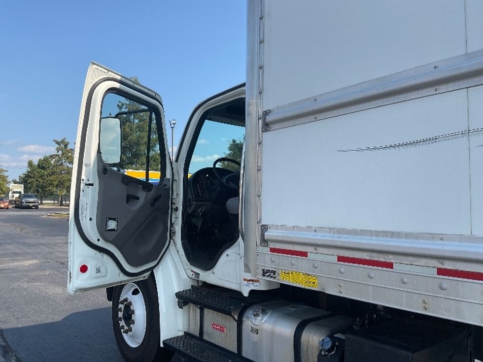 Medium Duty Box Truck-Light and Medium Duty Trucks-Freightliner-2020-M2-Augusta-GA-244,671\n\t\tmiles-$ 38,500 - Image 16