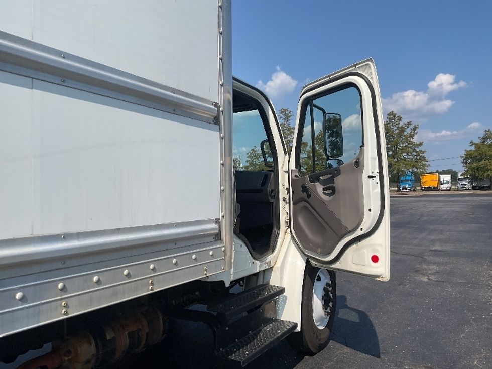 Medium Duty Box Truck-Light and Medium Duty Trucks-Freightliner-2020-M2-Augusta-GA-244,671\n\t\tmiles-$ 38,500 - Image 20