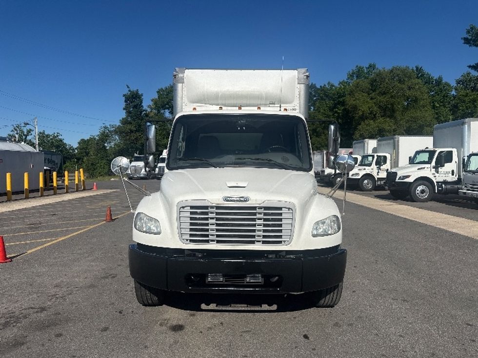 Medium Duty Box Truck-Light and Medium Duty Trucks-Freightliner-2020-M2-Baltimore-MD-224,677\n\t\tmiles-$ 36,000 - Image 2