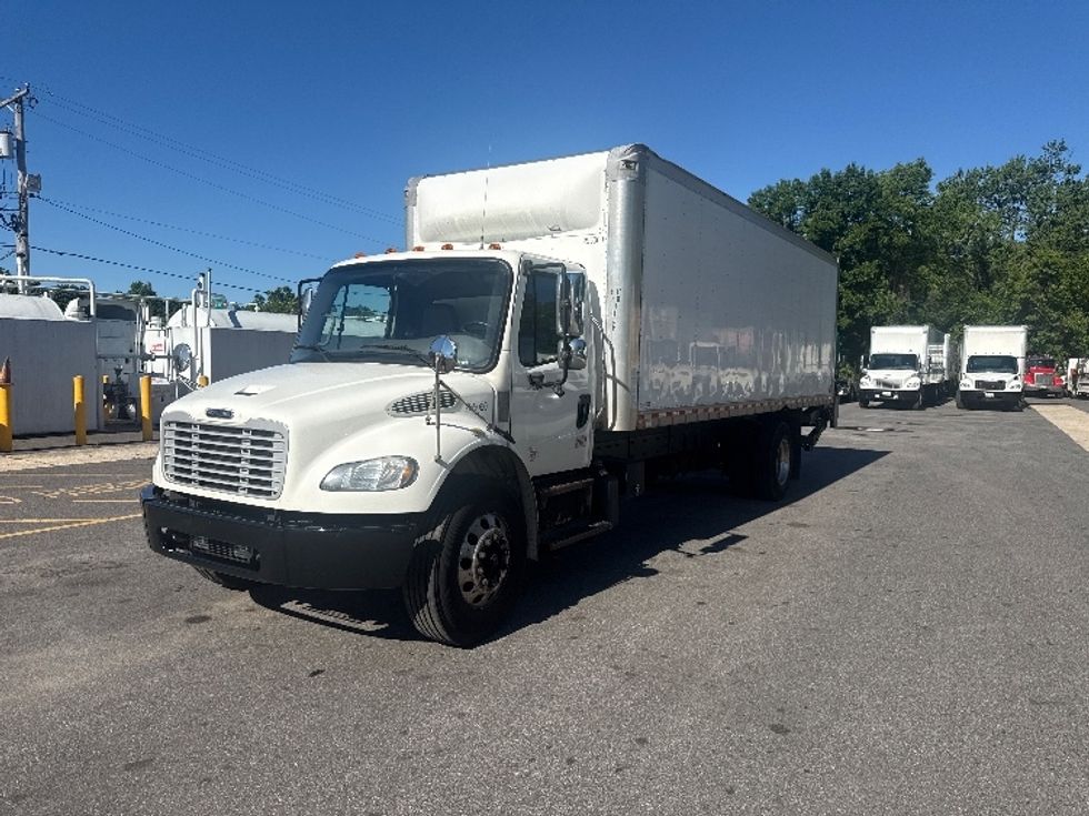 Medium Duty Box Truck-Light and Medium Duty Trucks-Freightliner-2020-M2-Baltimore-MD-224,677\n\t\tmiles-$ 36,000 - Image 3