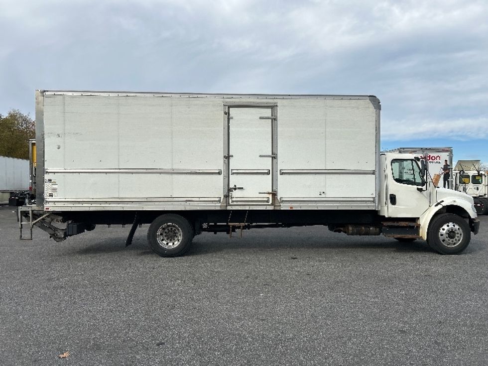 Medium Duty Box Truck-Light and Medium Duty Trucks-Freightliner-2020-M2-Belcamp-MD-253,758\n\t\tmiles-$ 36,000 - Image 15